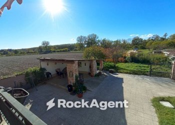 Vista - Rustico CASCINA CACCIABUE (EX VIA STAZIONE), Quattordio - foto 2