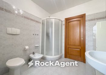 Bagno - Villa via Gabriele d'Annunzio, 7, Salerano sul Lambro - foto 25