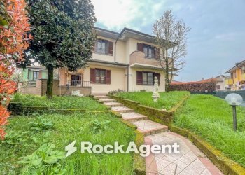 Giardino - Villa via Gabriele d'Annunzio, 7, Salerano sul Lambro - foto 39
