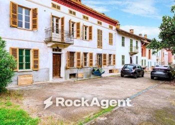 Facciata - Appartamento via Collina Forni, 38, Montaldo Scarampi - foto 1