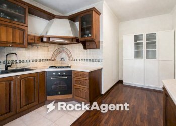 Cucina - Appartamento viale G. Marconi, 12 B, Dalmine - foto 8