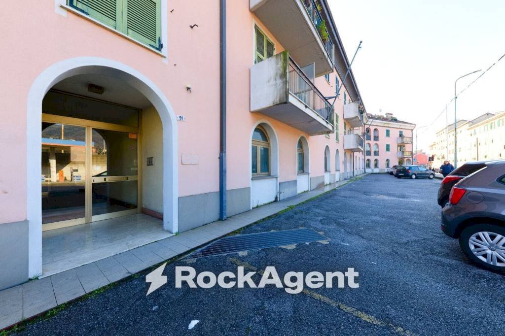 Zona - Negozio via Teglia, 89, Genova (zona Bolzaneto) - foto 3