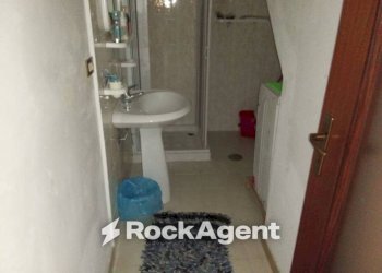 Bagno - Casa indipendente vico Giuseppe Giusti, Gioiosa Ionica - foto 16