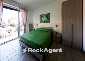 Camera da letto - Three-room apartment via Lorenteggio, 209, Milano (neighborhood Lorenteggio) - photo 2
