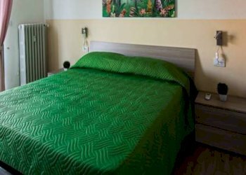 Camera da letto - Three-room apartment via Lorenteggio, 209, Milano (neighborhood Lorenteggio) - photo 4