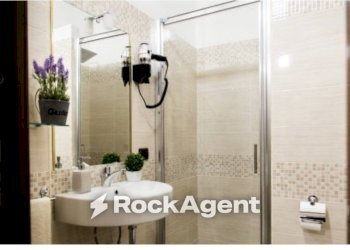 Bagno - Three-room apartment via Lorenteggio, 209, Milano (neighborhood Lorenteggio) - photo 13