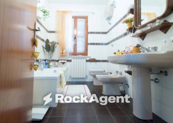 Bagno - Independent house via San Giovanni Battista, 294, Arcevia - photo 15