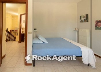 Camera da letto - Independent house via San Giovanni Battista, 294, Arcevia - photo 16