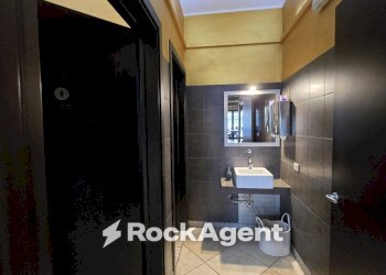 Bagno - Ristorante piazza Cesare Terranova, Parabita - foto 21