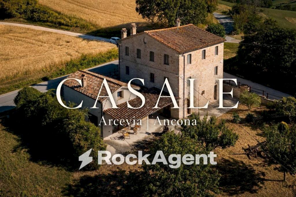 Vista - Rustic Frazione Costa, 123, Arcevia - photo 1