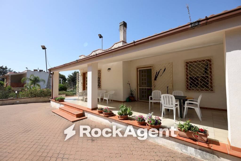 Giardino - Villa strada Provinciale 291, Ugento - photo 1