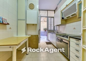 Cucina - Quadrilocale via Torquato Tasso, Napoli (zona Vomero) - foto 9