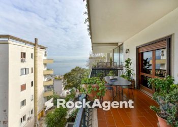 Balcone - Appartamento via Tito Livio, 9, Napoli (zona Posillipo) - foto 19