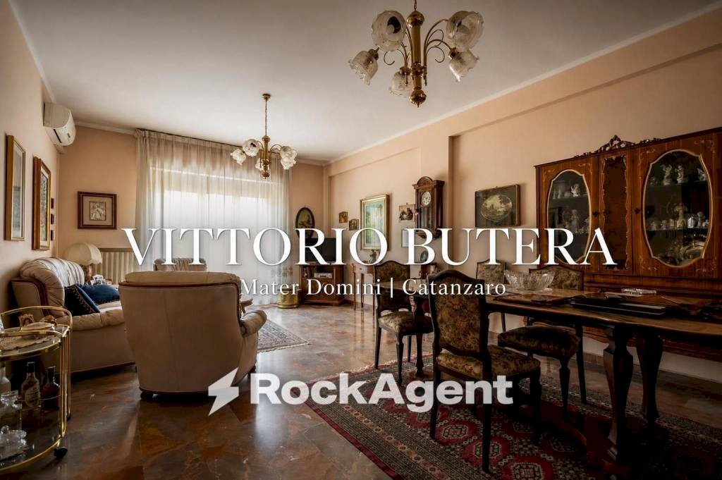 Salone - Apartment via Vittorio Butera, 14, Catanzaro - photo 1