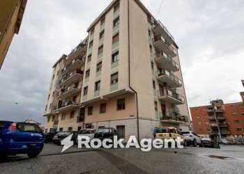 Facciata - Apartment via Vittorio Butera, 14, Catanzaro - photo 2