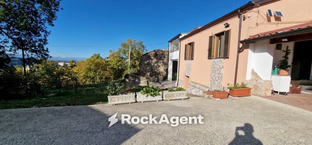 Giardino - Villa via Palmente, 42, Rogliano - foto 1