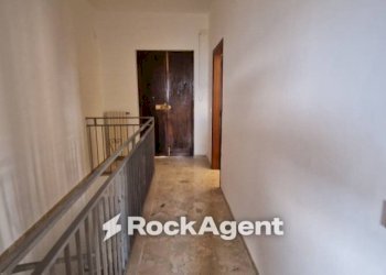 Corridoio - Villa via Palmente, 42, Rogliano - photo 24