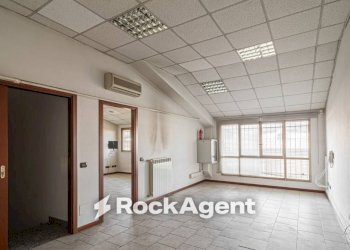 Interno non residenziale - Capannone via Verona, 6, Cernusco sul Naviglio - foto 11