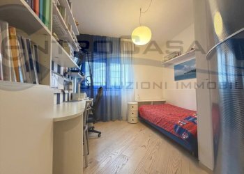 Camera da letto - Quadrilocale San Lazzaro di Savena - foto 37