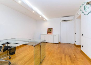 Ufficio - Appartamento via della Fontanella di Borghese, Roma (zona Centro Storico) - foto 14