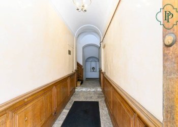 Interno palazzo - Appartamento via della Fontanella di Borghese, Roma (zona Centro Storico) - foto 21