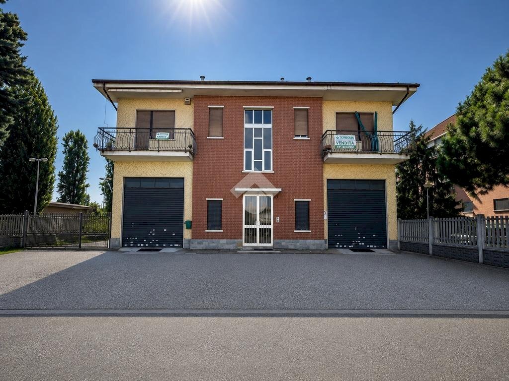 Independent house Via Torino, Carmagnola - photo 2
