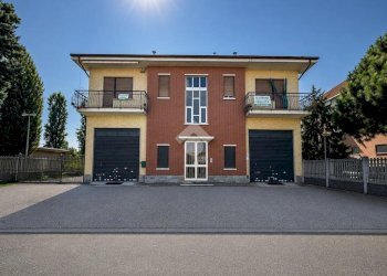 Independent house Via Torino, Carmagnola - photo 2