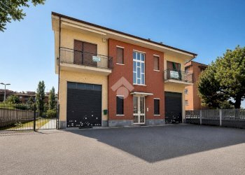 Independent house Via Torino, Carmagnola - photo 3
