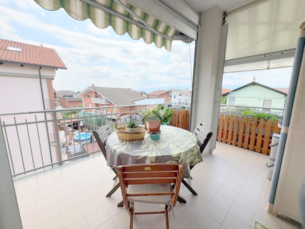 Four-room apartment Via Giuseppe Verdi, San Francesco al Campo - photo 1