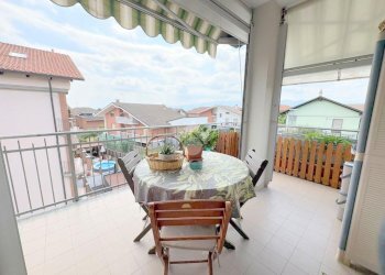 Four-room apartment Via Giuseppe Verdi, San Francesco al Campo - photo 1