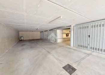 Four-room apartment Via Giuseppe Verdi, San Francesco al Campo - photo 25