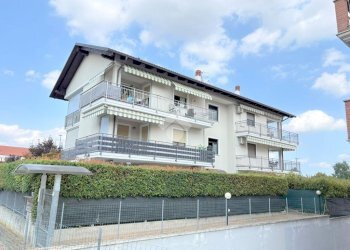 Four-room apartment Via Giuseppe Verdi, San Francesco al Campo - photo 26
