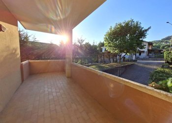 terrazzo zona giorno - Appartamento Leoncavallo 8, Arzignano - foto 5