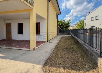 giardino - Appartamento Via San Nicola 16, Creazzo - foto 19
