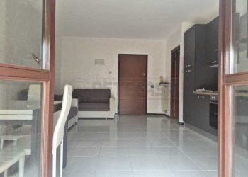 SOGGIORNO2 - Appartamento Albano Sant'Alessandro - foto 2