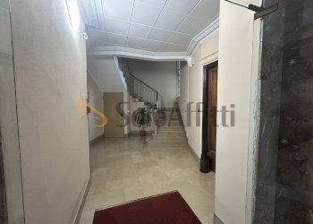 SCALE CONDOMINIALI - Quadrilocale Via Oulx 30, Torino (zona Pozzo Strada) - foto 3