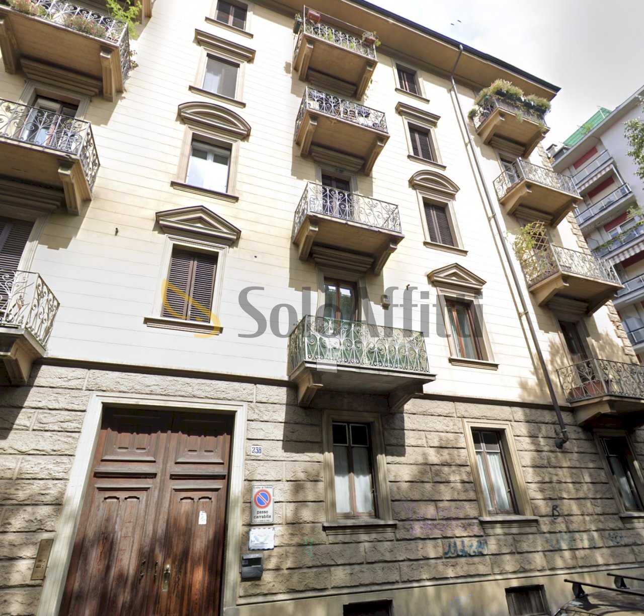 ESTERNO - Trilocale Corso Peschiera 238, Torino (zona Cenisia) - foto 1