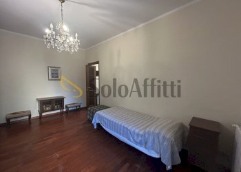 PRIMA CAMERA 1 - Trilocale Corso Peschiera 238, Torino (zona Cenisia) - foto 16