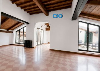 1 - Attic Bologna - photo 2