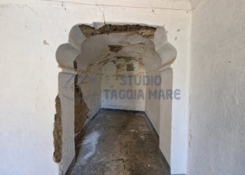 ChatGPT Image 29 jul 2026, 19_49_33 - Townhouse Via Roma 19, Molini di Triora - photo 1