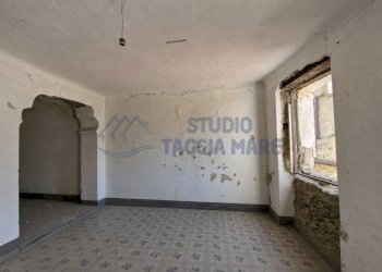 ChatGPT Image 29 jul 2026, 19_49_47 - Townhouse Via Roma 19, Molini di Triora - photo 5