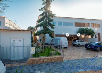 download - 2026-04-17T110345.189.jpg - Commercial Premises Via Giulio Pastore, Rimini - photo 2