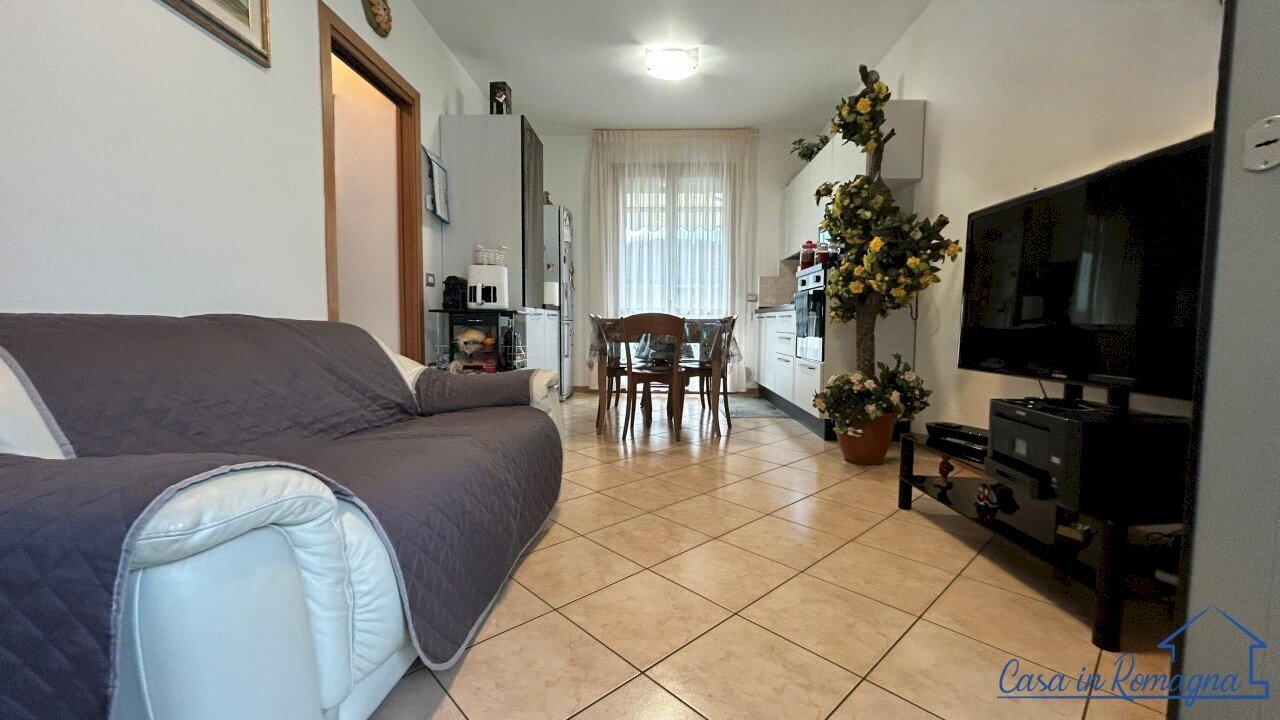 IMG_0442.jpg - Four-room apartment Via Giuseppe Garibaldi, San Giovanni in Marignano - photo 2