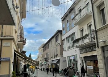 WhatsApp Image 2025-01-16 at 11.22.26.jpeg - Commercial Premises Via Giuseppe Garibaldi, Rimini - photo 1