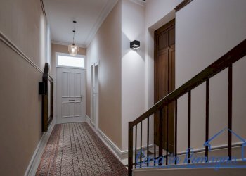 download - 2025-10-20T113522.137.jpg - Three-family Villa Via Aponia, Rimini - photo 14
