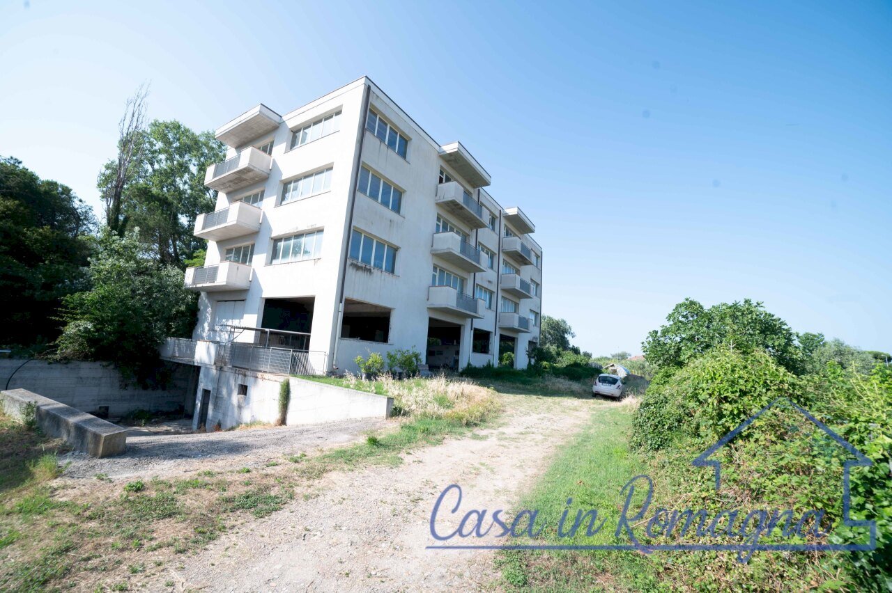 capannone grezzo (2 di 31).jpg - Commercial Premises Via Camillo Prampolini, Rimini - photo 2