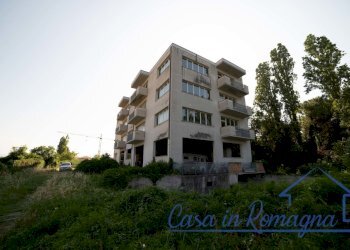 capannone grezzo (5 di 31).jpg - Commercial Premises Via Camillo Prampolini, Rimini - photo 14