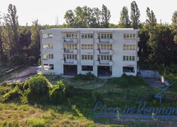 capannone grezzo (12 di 31).jpg - Commercial Premises Via Camillo Prampolini, Rimini - photo 19