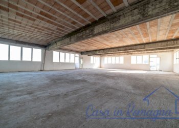 capannone grezzo (23 di 31).jpg - Commercial Premises Via Camillo Prampolini, Rimini - photo 28