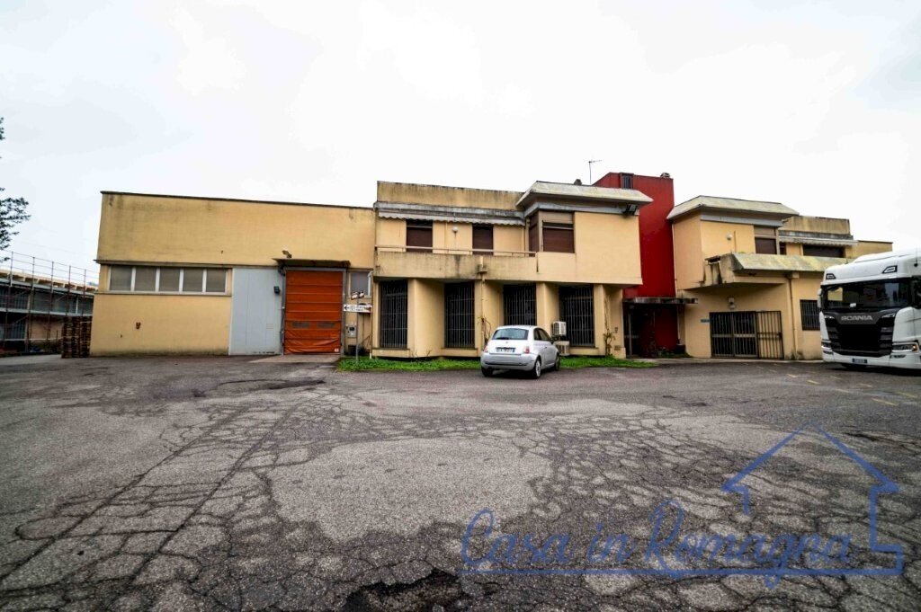 Capannone-4.jpg - Laboratory Via Ausa, Rimini - photo 1